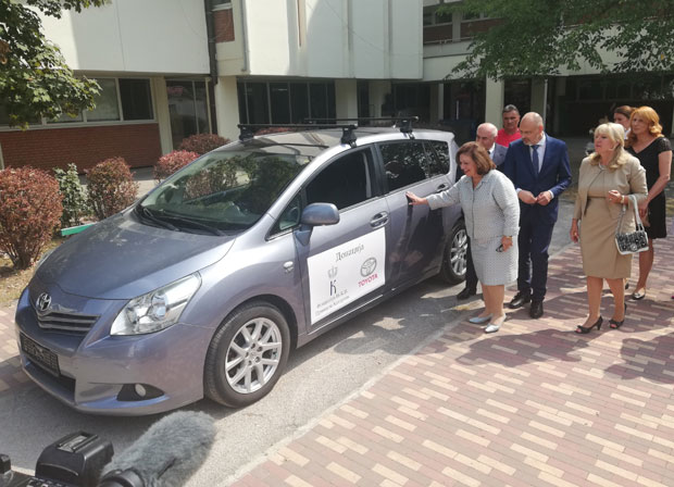 Донација Тојоте Србија општој болници у Чачку:Версо за пацијенте